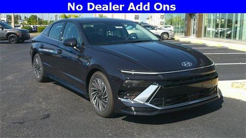 2025 Hyundai SONATA Hybrid SE