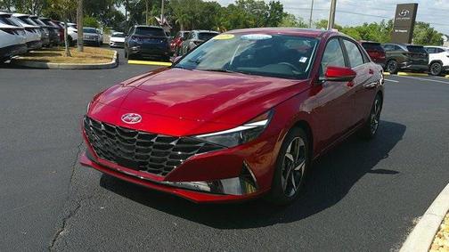 2023 Hyundai ELANTRA Limited