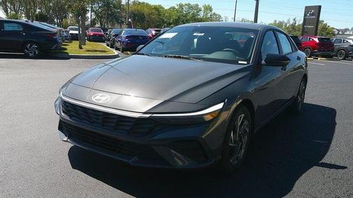 2025 Hyundai ELANTRA Sport