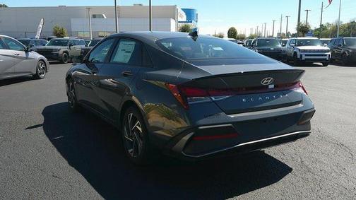2025 Hyundai ELANTRA Sport