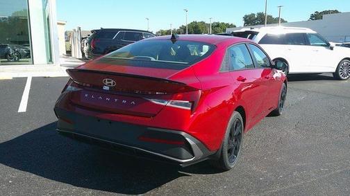 2026 Hyundai ELANTRA Sport