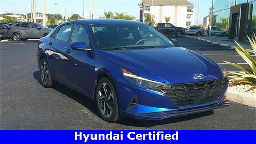 2023 Hyundai ELANTRA SEL