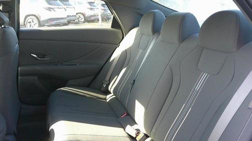 2025 Hyundai ELANTRA Sport