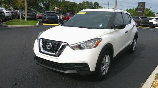 2019 Nissan Kicks S