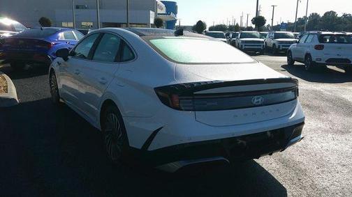 2024 Hyundai SONATA Hybrid Limited