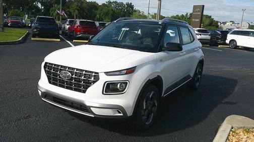 2025 Hyundai VENUE Limited