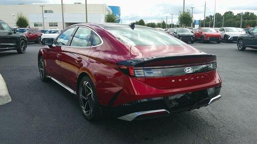 2025 Hyundai SONATA SEL
