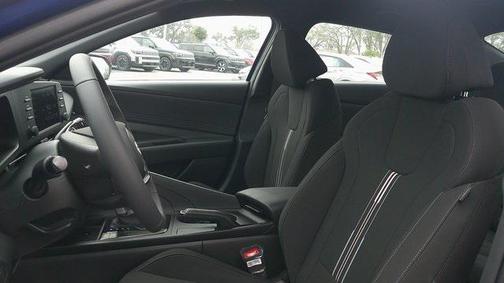 2025 Hyundai ELANTRA Sport