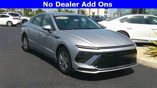 2025 Hyundai SONATA SE