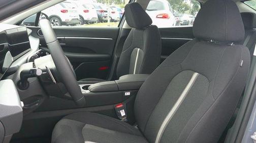 2026 Hyundai SONATA SEL