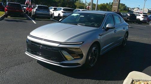 2026 Hyundai SONATA SEL