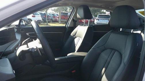 2024 Hyundai SONATA Hybrid Limited