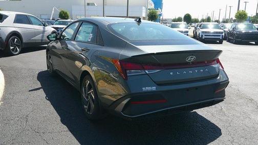 2025 Hyundai ELANTRA Sport