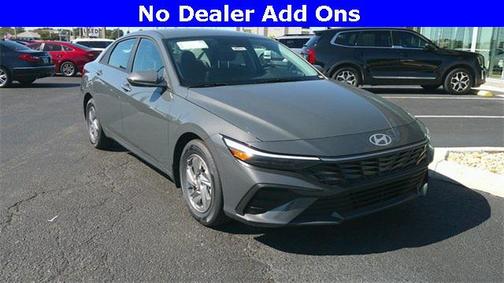 2026 Hyundai ELANTRA SE