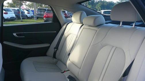 2026 Hyundai SONATA SEL