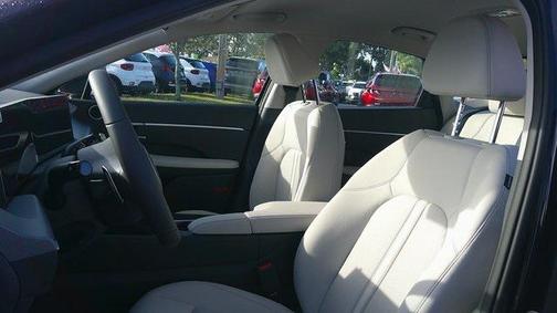 2026 Hyundai SONATA SEL