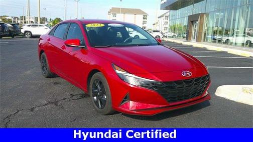 2023 Hyundai ELANTRA SEL