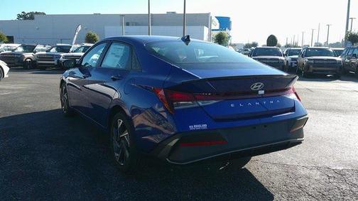 2025 Hyundai ELANTRA Sport