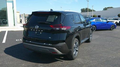 2021 Nissan Rogue SL