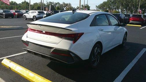 2025 Hyundai ELANTRA Sport