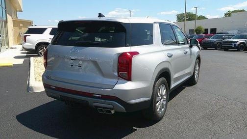 2025 Hyundai PALISADE SE
