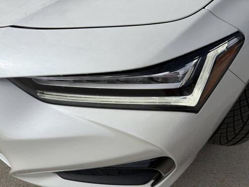 2023 Acura TLX Advance