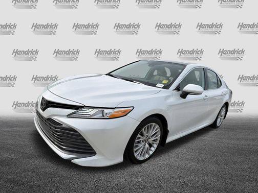 2019 Toyota Camry XLE