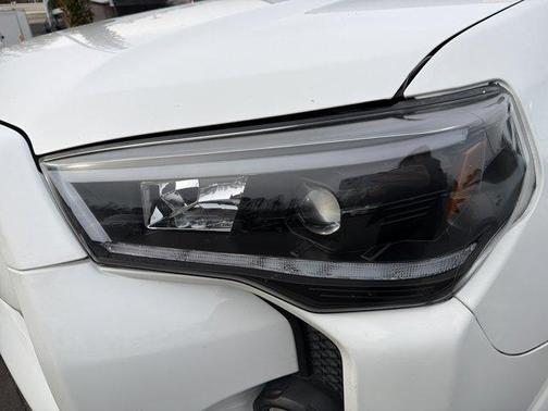 2017 Toyota 4Runner SR5 Premium