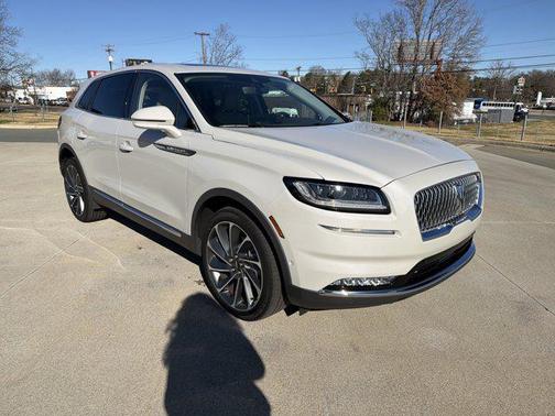 2023 Lincoln Nautilus Reserve