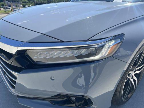 2021 Honda Accord Touring 2.0T