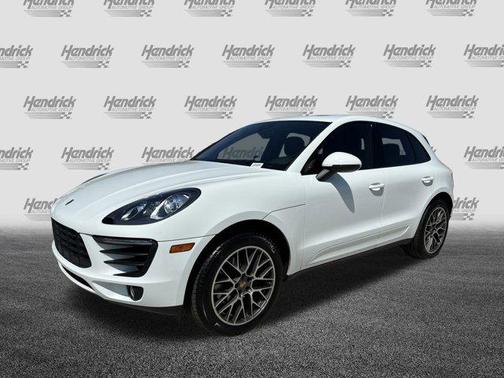 2018 Porsche Macan Base