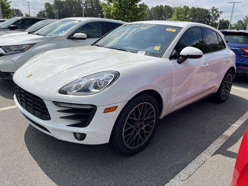 2018 Porsche Macan Base