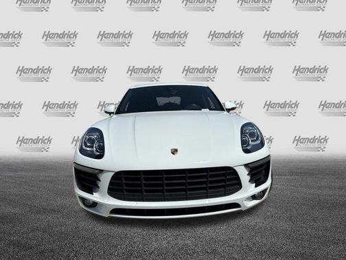 2018 Porsche Macan Base