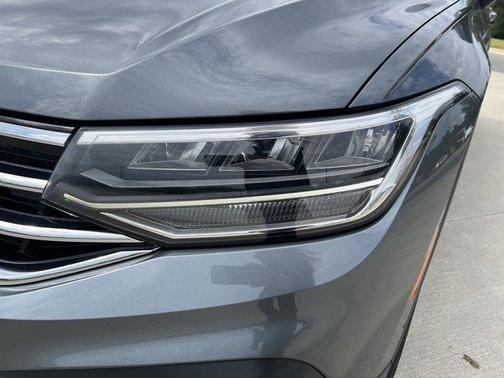 2022 Volkswagen Tiguan 2.0T SE 4MOTION