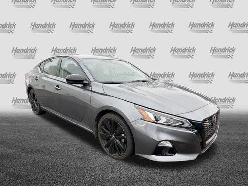 2022 Nissan Altima SR FWD