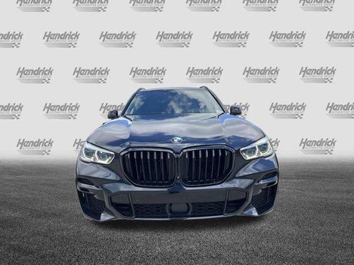 2022 BMW X5 M50i