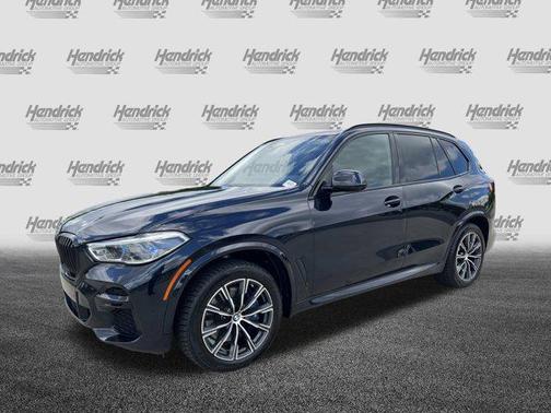 2022 BMW X5 M50i