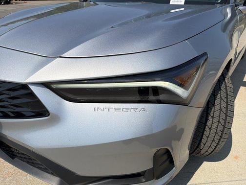 Lunar Silver Metallic 2023 Acura Integra CVT