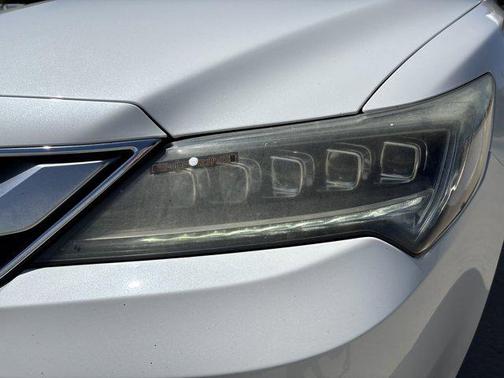 Bellanova White Pearl 2016 Acura ILX 2.4L