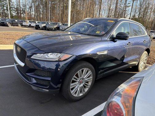 2019 Jaguar F-PACE 30t Portfolio