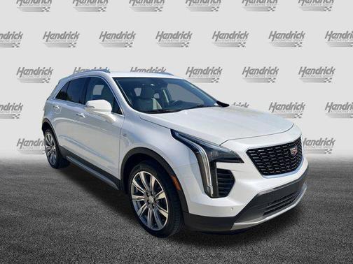 2022 Cadillac XT4 Premium Luxury