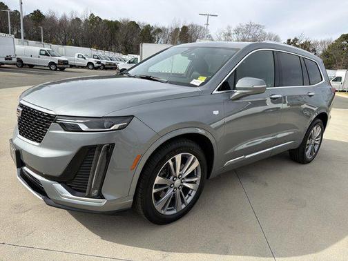 2023 Cadillac XT6 Premium Luxury AWD