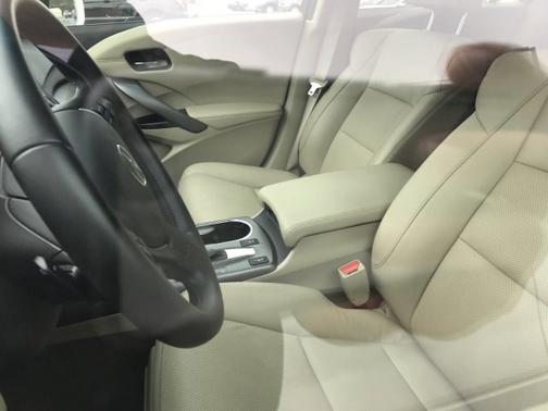 White Diamond Pearl 2015 Acura RDX Technology Package