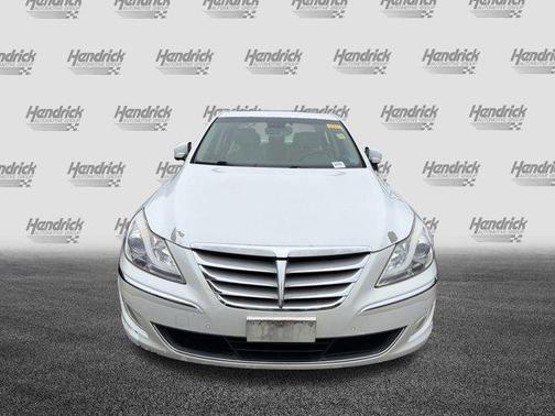 2012 Hyundai Genesis 5.0