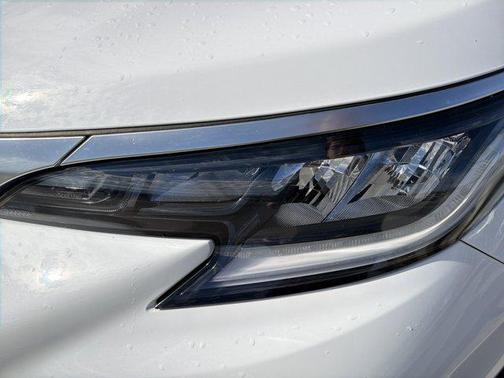 2023 Toyota Sienna XSE 7 Passenger