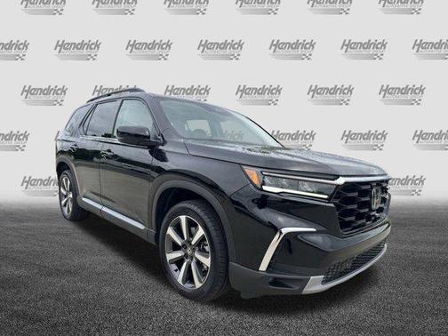2024 Honda Pilot Touring 8-Passenger