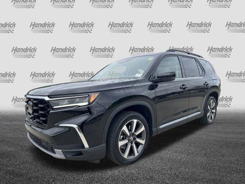 2024 Honda Pilot Touring 8-Passenger