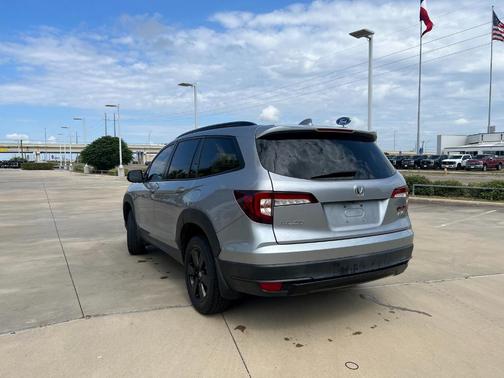 2022 Honda Pilot TrailSport