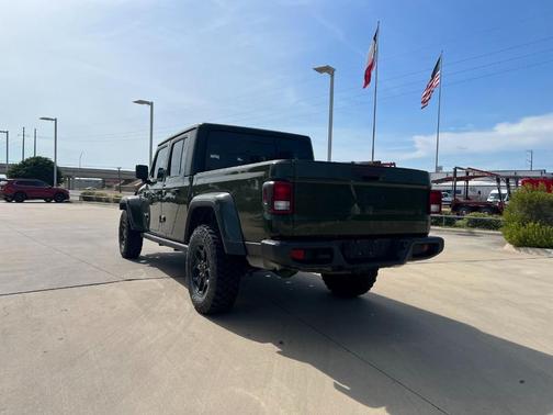 2021 Jeep Gladiator Sport