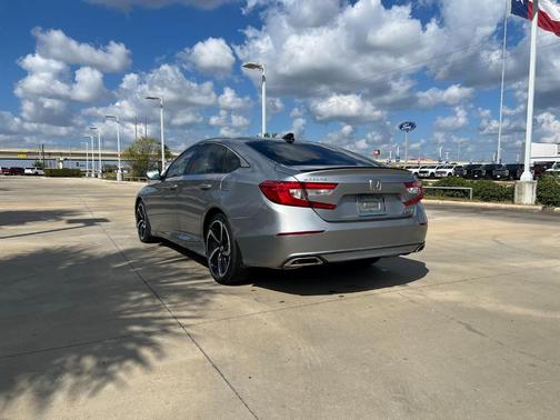 2022 Honda Accord Sport SE
